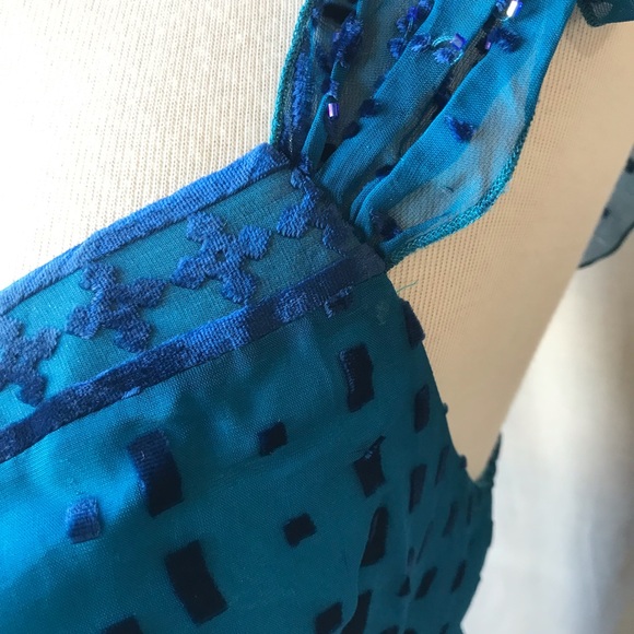 Blue silk blouse size medium with beads - Picture 5 of 12